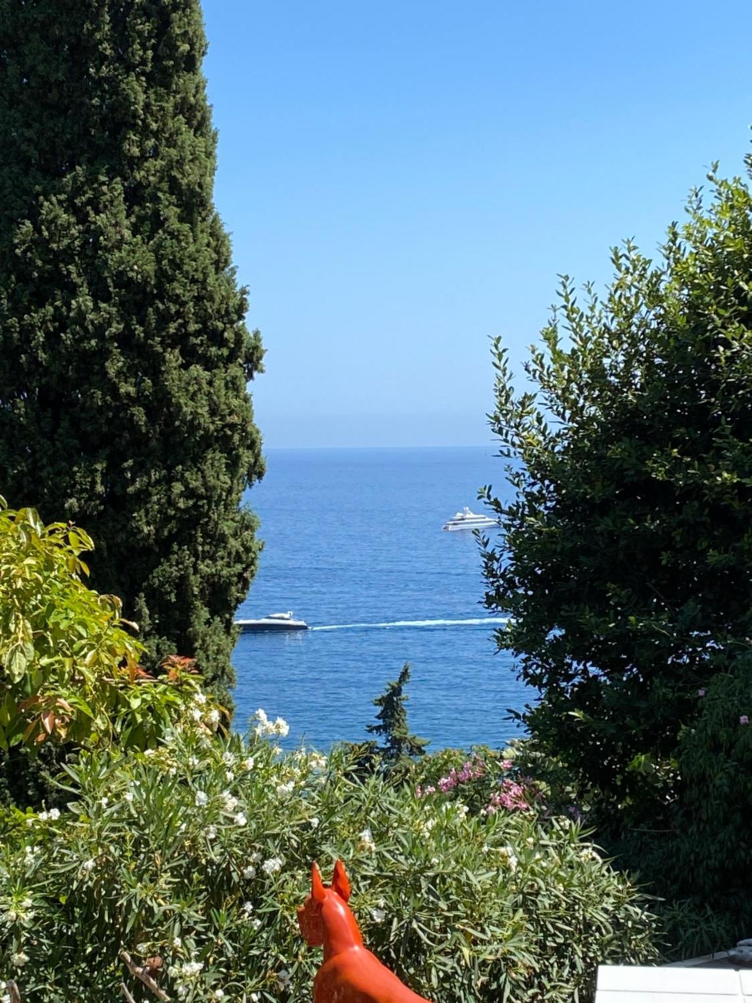 Apartment Un Coin De Paradis Avec Vue Et Jardin Eze